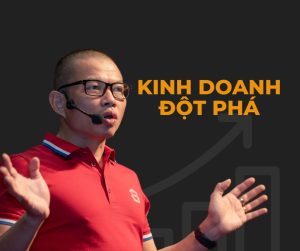 thầy luôn luôn đưa chúng tôi từ bất ngờ này đến bất ngờ khác.